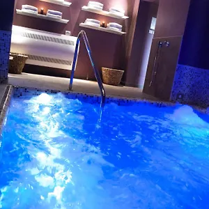 Sovrana & Otel Rimini